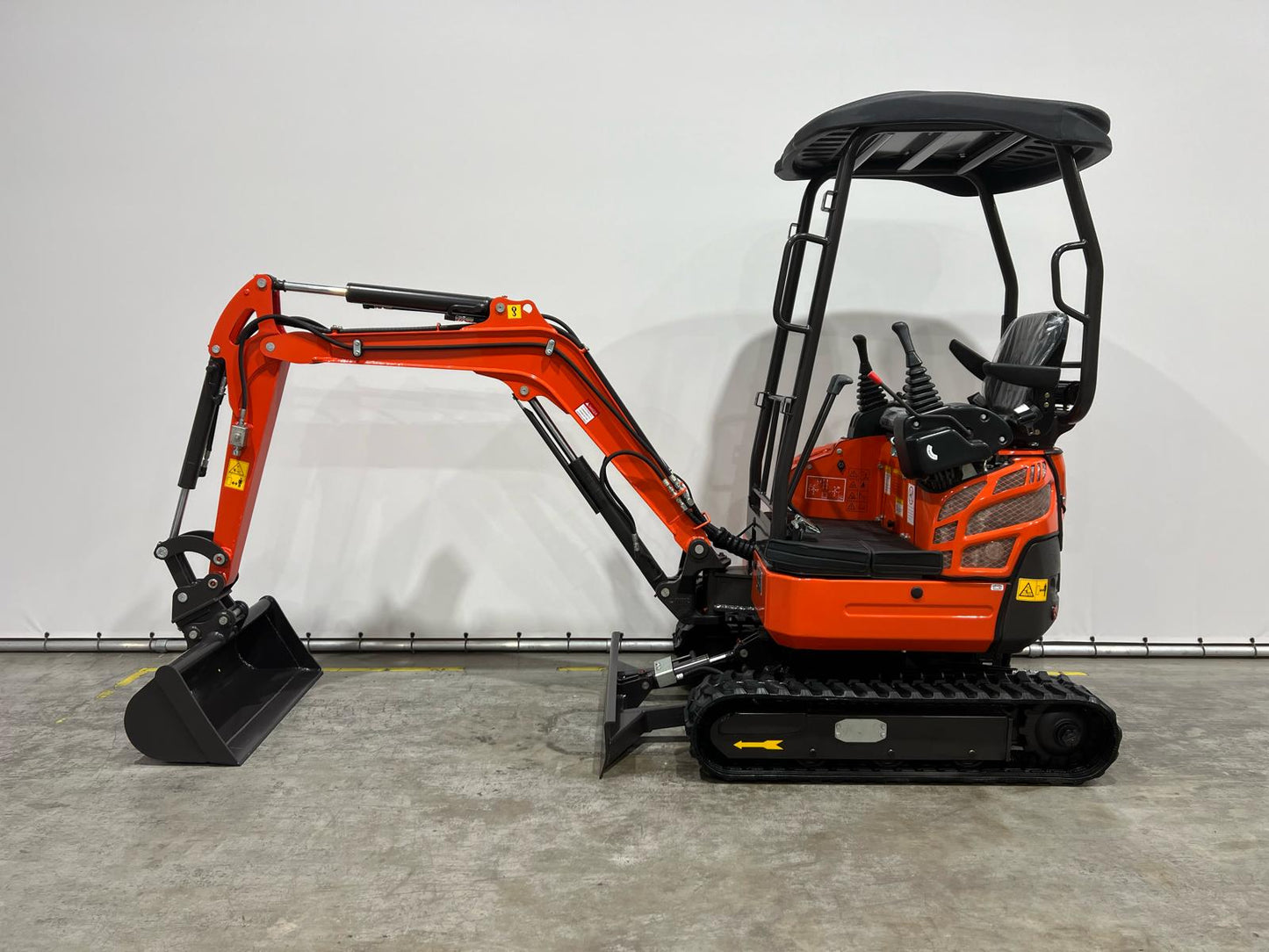 Rhinoceros XN18 (1700kg) 3-cilinder Kubota diesel