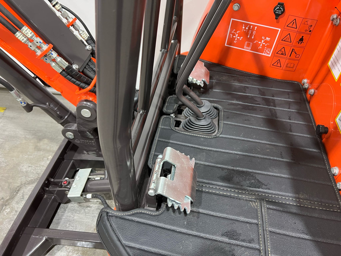 Rhinoceros XN18 (1700kg) 3-cilinder Kubota diesel