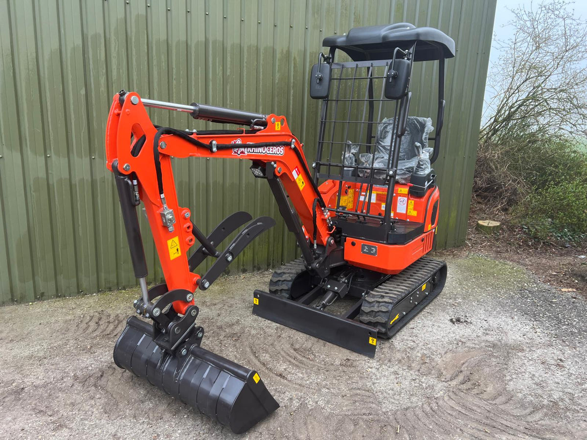 Rhinoceros XN18 (1700kg) 3-cilinder Kubota diesel