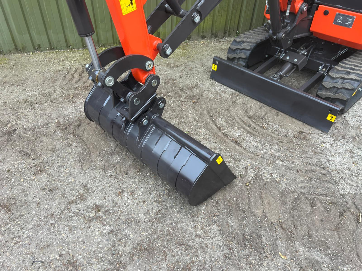 Rhinoceros XN18 (1700kg) 3-cilinder Kubota diesel
