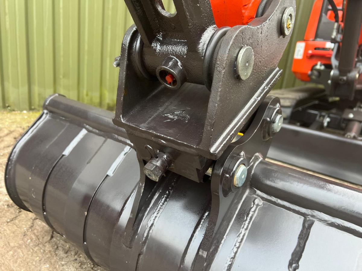 Rhinoceros XN18 (1700kg) 3-cilinder Kubota diesel